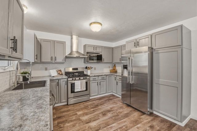 4523 COLUMBUS STREET, Two Rivers, WI 54241