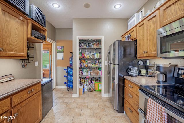 4180 Kingsport Highway, Afton, TN 37616