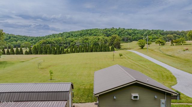 4180 Kingsport Highway, Afton, TN 37616