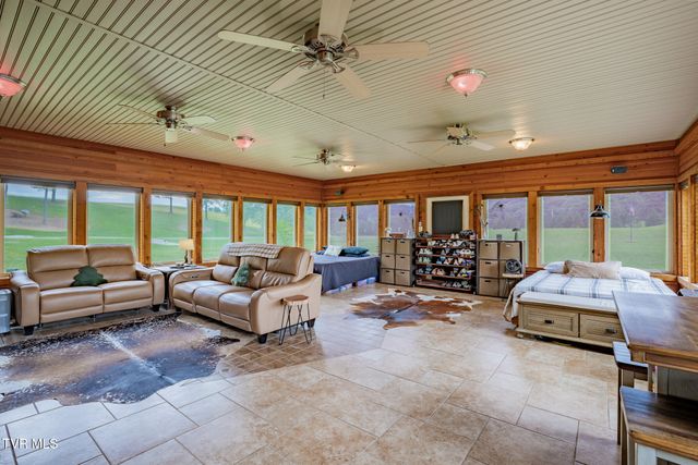 4180 Kingsport Highway, Afton, TN 37616