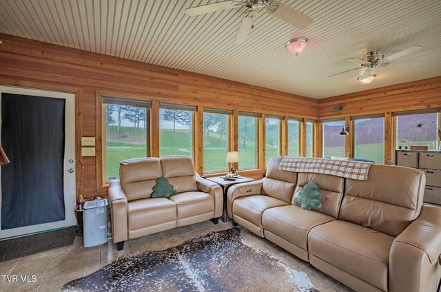 4180 Kingsport Highway, Afton, TN 37616
