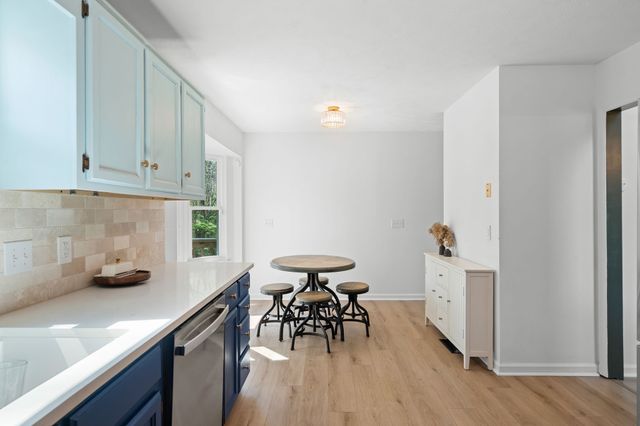 6121 Bradford Hills Dr, Nashville, TN 37211