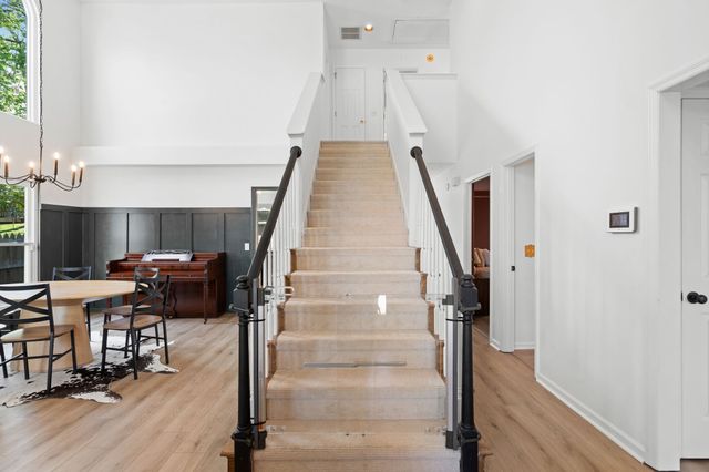 6121 Bradford Hills Dr, Nashville, TN 37211