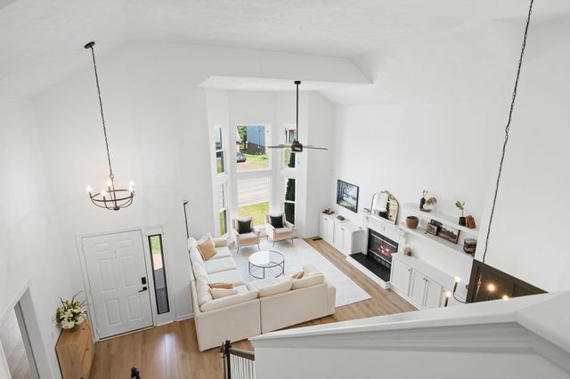 6121 Bradford Hills Dr, Nashville, TN 37211