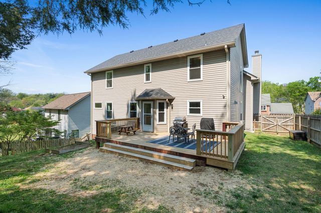 6121 Bradford Hills Dr, Nashville, TN 37211