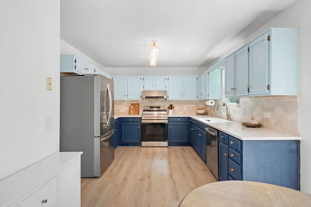 6121 Bradford Hills Dr, Nashville, TN 37211