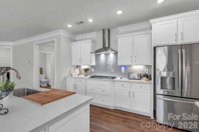 1550 Robinson Oaks Drive, Gastonia, NC 28054