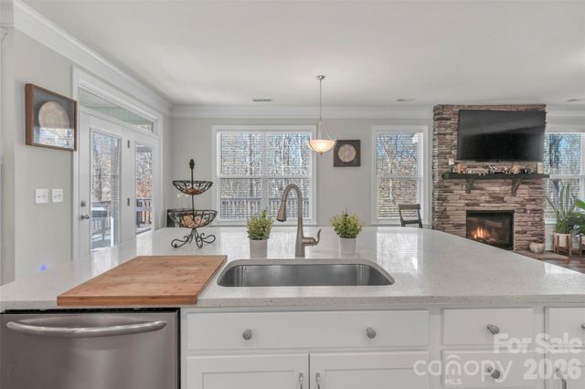 1550 Robinson Oaks Drive, Gastonia, NC 28054