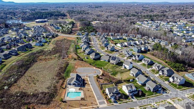 1550 Robinson Oaks Drive, Gastonia, NC 28054