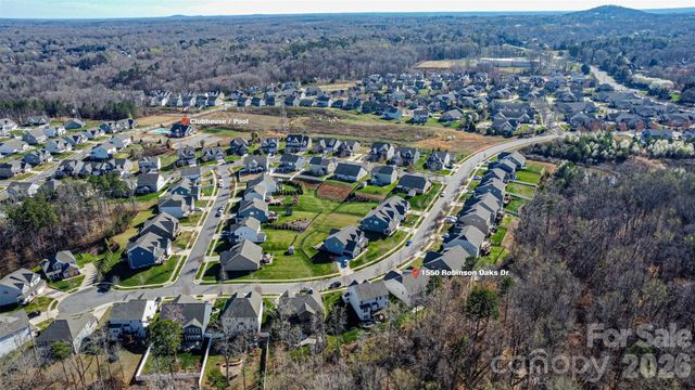 1550 Robinson Oaks Drive, Gastonia, NC 28054