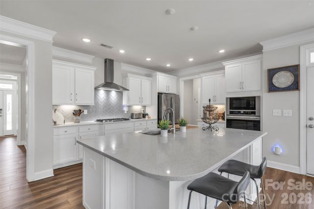 1550 Robinson Oaks Drive, Gastonia, NC 28054