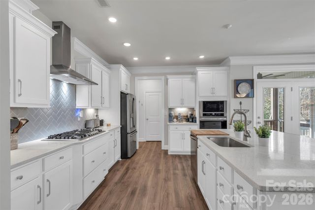 1550 Robinson Oaks Drive, Gastonia, NC 28054