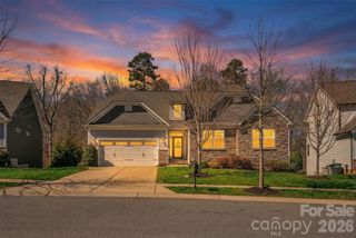1550 Robinson Oaks Drive, Gastonia, NC 28054