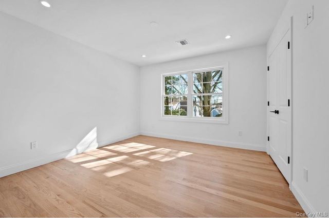 294 Curtis Avenue, Carle Place, NY 11514