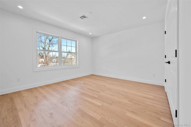 294 Curtis Avenue, Carle Place, NY 11514