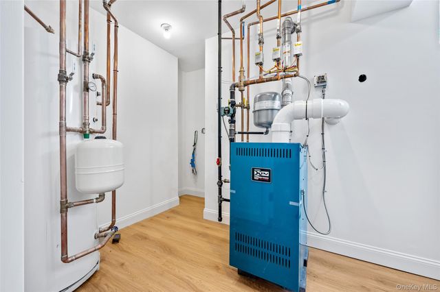 294 Curtis Avenue, Carle Place, NY 11514