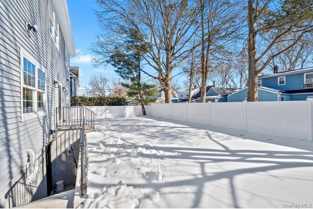 294 Curtis Avenue, Carle Place, NY 11514