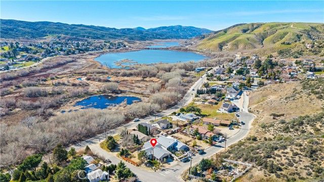 14802 Sunnydale, Lake Hughes, CA 93532
