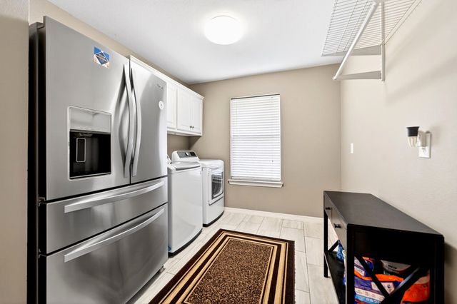 130 Meadow Glen Lane, Ovilla, TX 75154