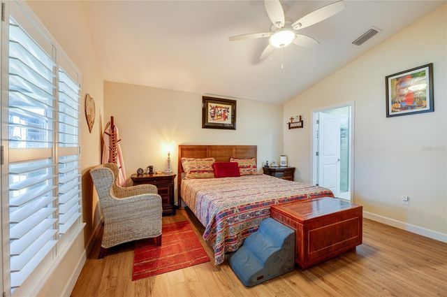 812 HAMILTON STREET, New Smyrna Beach, FL 32168