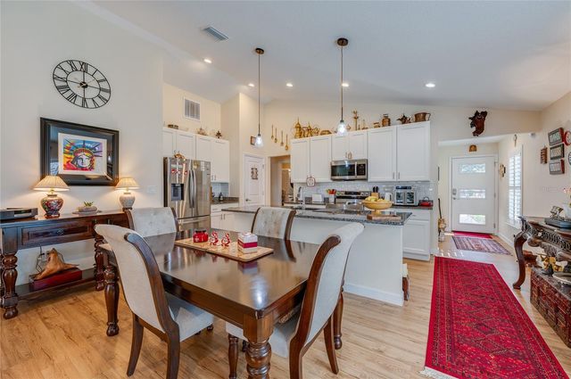 812 HAMILTON STREET, New Smyrna Beach, FL 32168