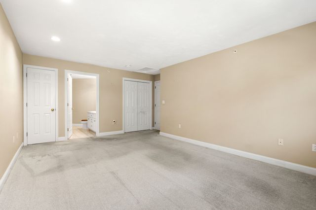 6 Technology Dr 235, Chelmsford, MA 01863