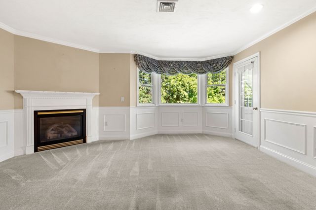 6 Technology Dr 235, Chelmsford, MA 01863