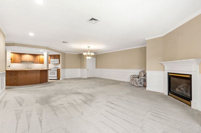 6 Technology Dr 235, Chelmsford, MA 01863