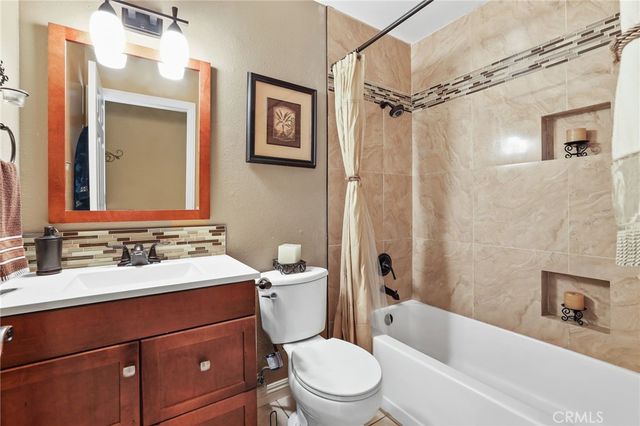 27531 Genil, Mission Viejo, CA 92691