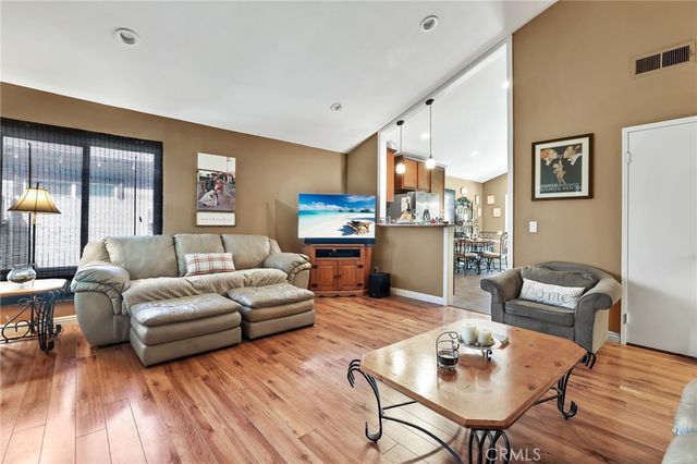 27531 Genil, Mission Viejo, CA 92691