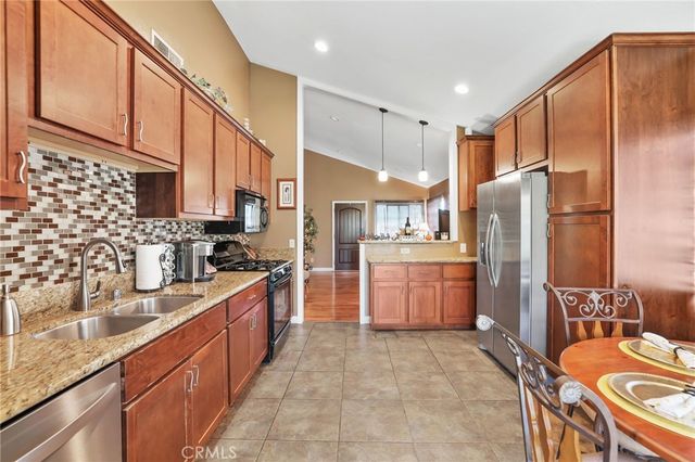 27531 Genil, Mission Viejo, CA 92691