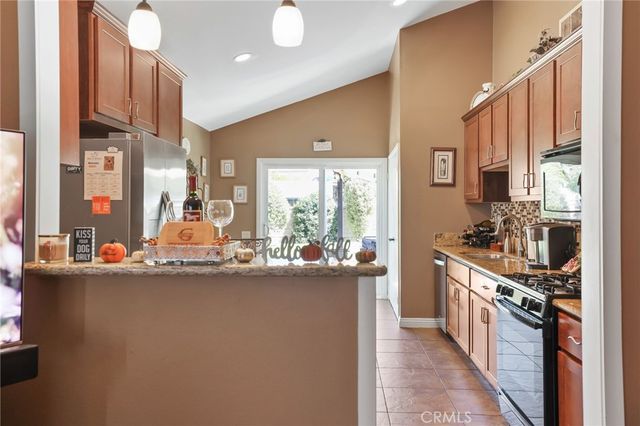 27531 Genil, Mission Viejo, CA 92691