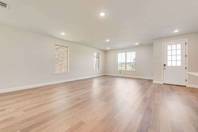 1918 Waterwalk Drive, Rowlett, TX 75088