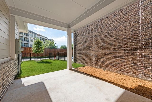 1918 Waterwalk Drive, Rowlett, TX 75088