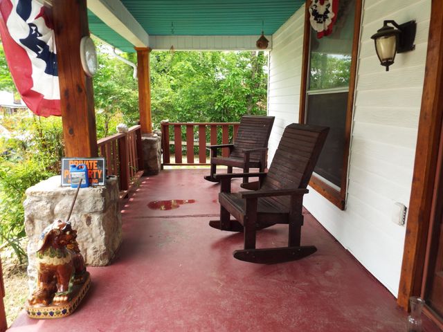 165 E Main St, Alexandria, TN 37012