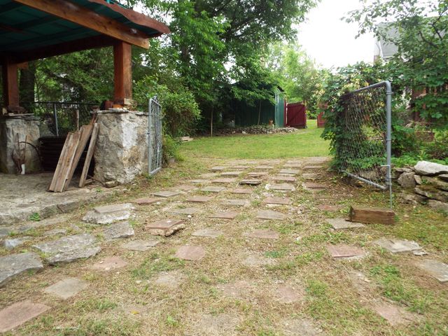 165 E Main St, Alexandria, TN 37012