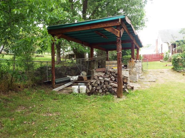 165 E Main St, Alexandria, TN 37012