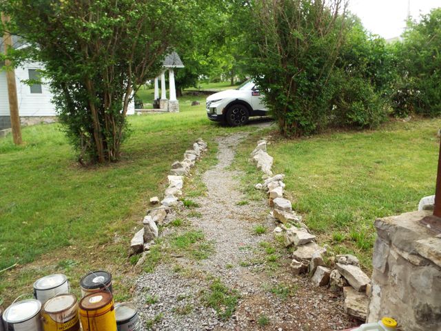 165 E Main St, Alexandria, TN 37012