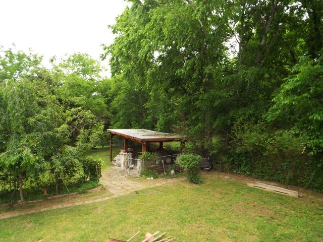 165 E Main St, Alexandria, TN 37012