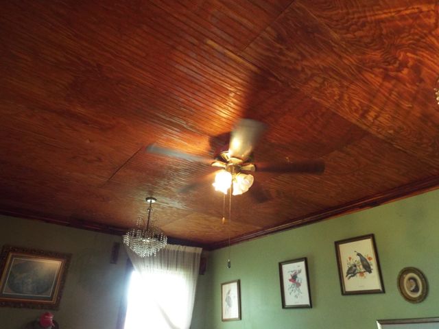 165 E Main St, Alexandria, TN 37012