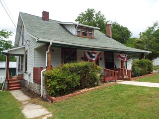 165 E Main St, Alexandria, TN 37012