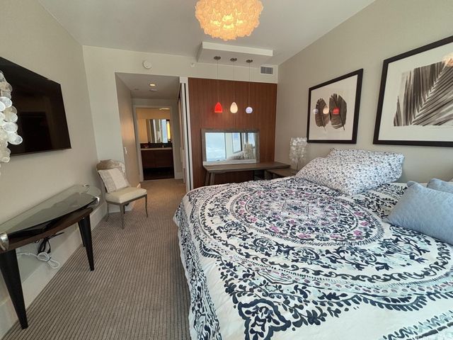 1108 Auahi Street 2908, Honolulu, HI 96814