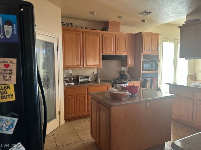 1250 Cavalry Street, Pahrump, NV 89048