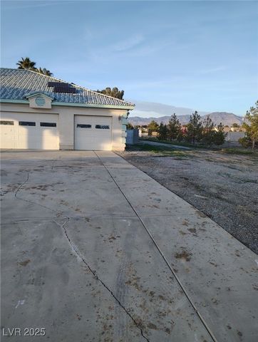 1250 Cavalry Street, Pahrump, NV 89048