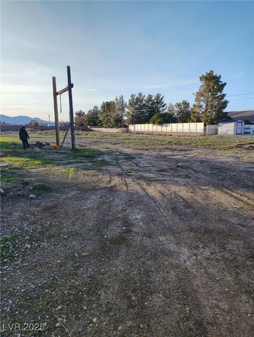 1250 Cavalry Street, Pahrump, NV 89048