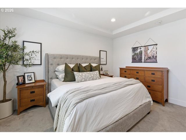 8525 N 1ST St, Ridgefield, WA 98642