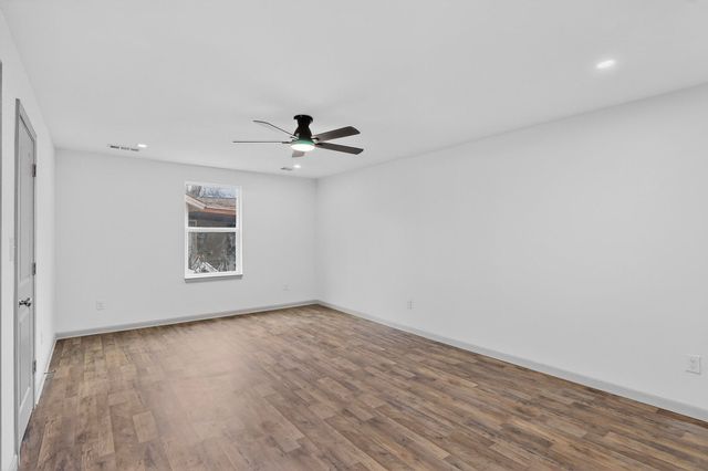 5650 Forney Road, Dallas, TX 75227