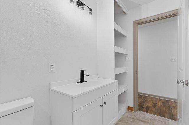 5650 Forney Road, Dallas, TX 75227