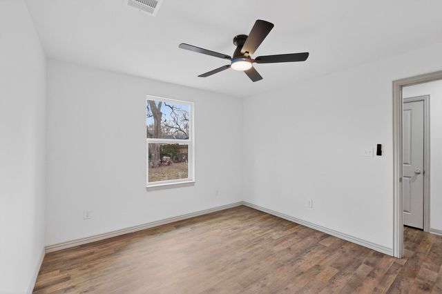 5650 Forney Road, Dallas, TX 75227