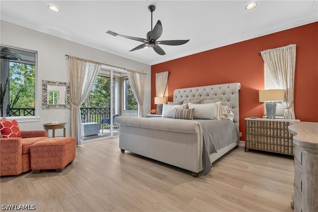 2805 Tiburon BLVD E 102, Naples, FL 34109